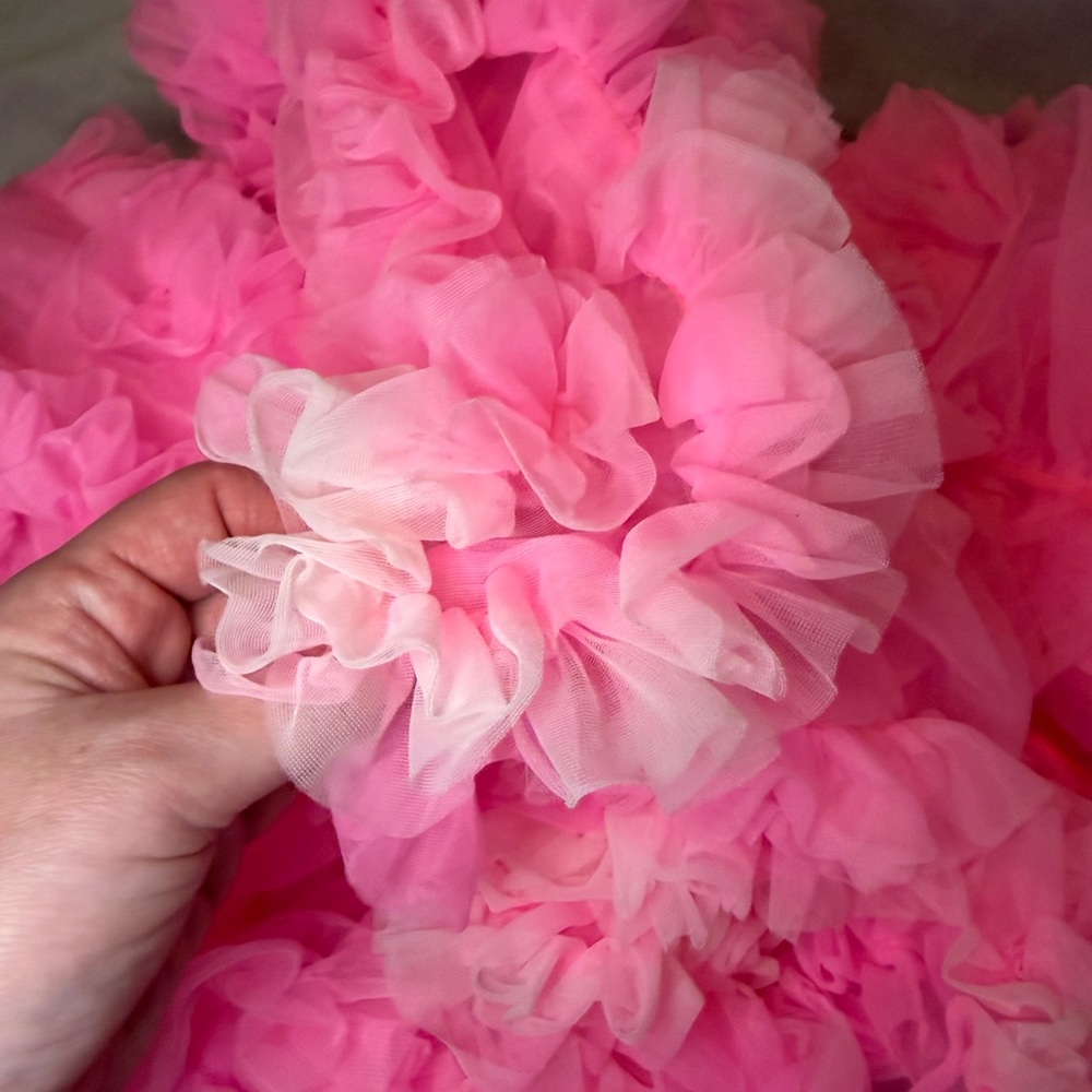 NWT Vibrant Hot Pink Tulle Pettiskirt - Picture 5 of 9
